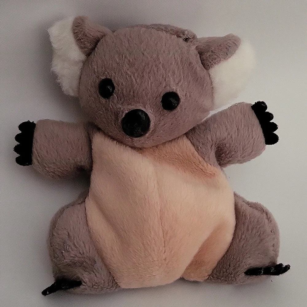 Vintage Plush Quoala Bear Bean Bag Stuffed Animal 1996   Zangeen